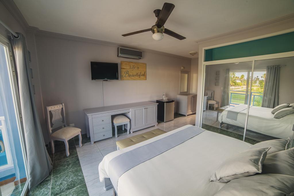 Green Coast Hotel Punta Cana Exterior photo